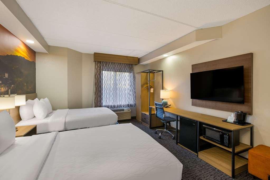 Clarion Pointe Sevierville-Pigeon Forge Bilik gambar