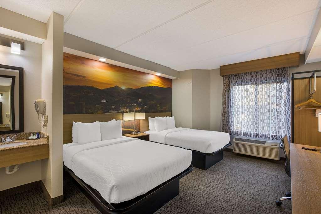 Clarion Pointe Sevierville-Pigeon Forge Bilik gambar