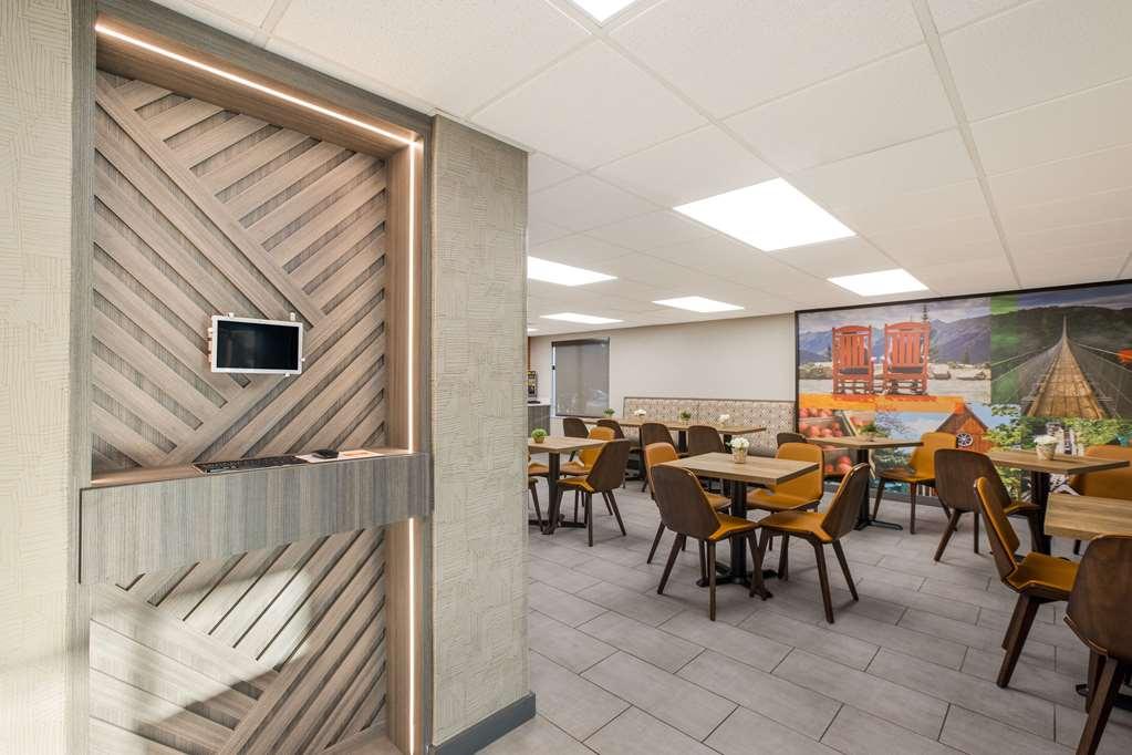 Clarion Pointe Sevierville-Pigeon Forge Restoran gambar